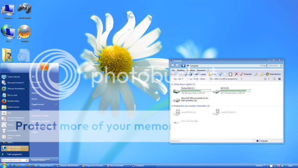  photo wallpaper23_zps5a7d127c.png